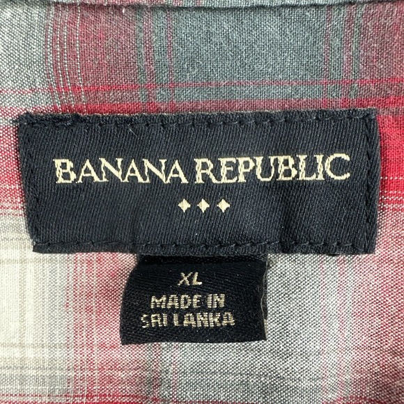 Banana Republic Mens XL Long Sleeve Button Up Cotton Red & Gray Plaid Oxford - Picture 2 of 8